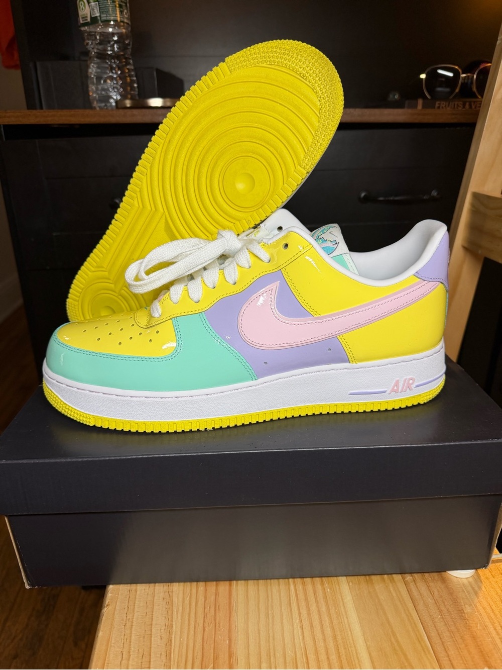 Nike Air Force 1 ‘07 Easter’s 🐣 size 12